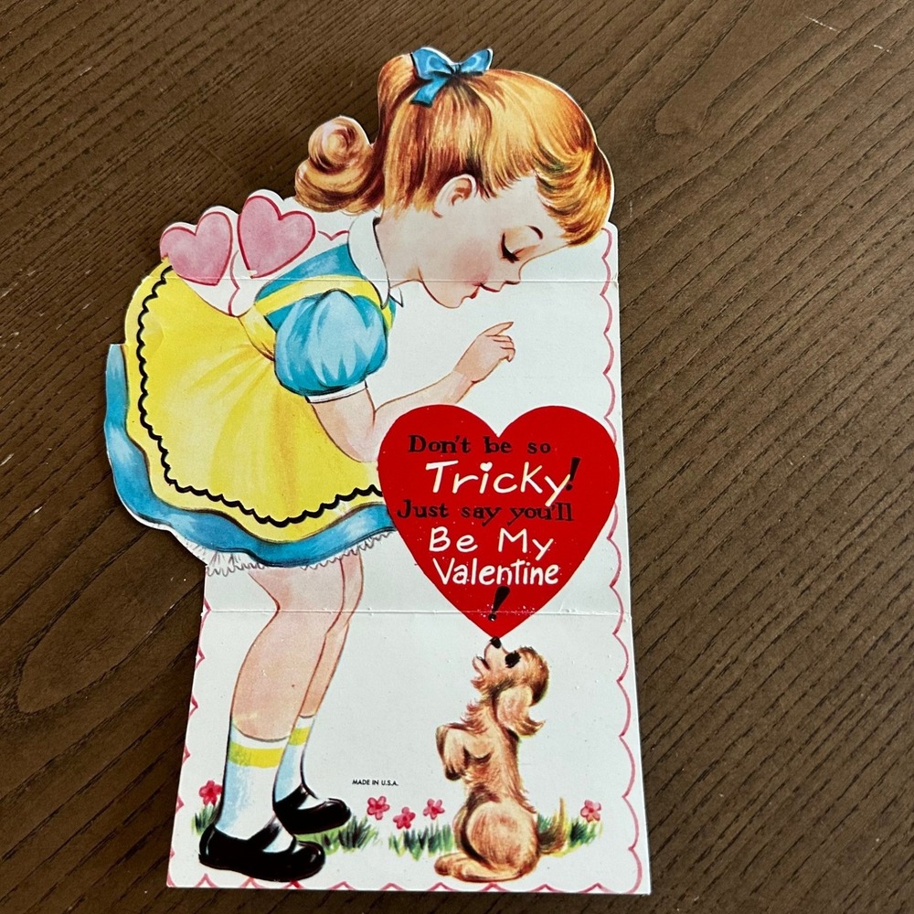 Vintage Die-Cut Valentine Card Mid-Century Ephemera Scalloped Edge Fold-Out